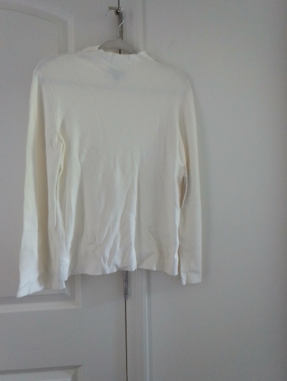 Tribal Women's Cream Long-Sleeve Lightweight Sweater